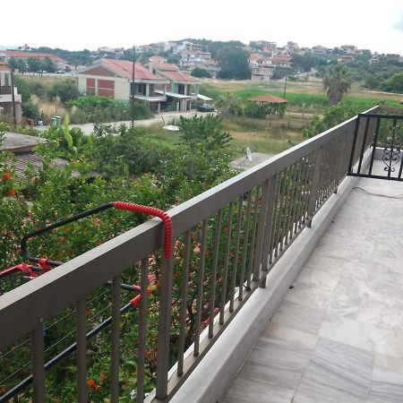 P.A.G Apartments Nea Roda Ngoại thất bức ảnh